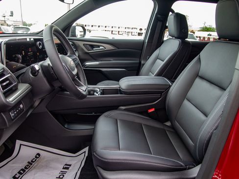 New 2026 Chevrolet Traverse LT AWD/4WD image 13