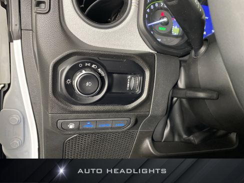 Used 2025 Jeep Wrangler Unlimited Sport S 4xe AWD/4WD image 24