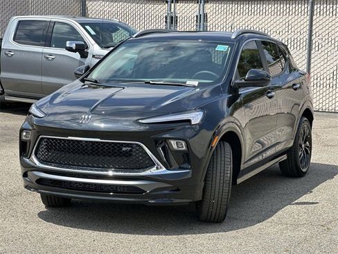 New 2025 Buick Encore GX Sport Touring w/ Advanced Technology Package image 6
