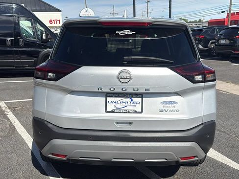Used 2022 Nissan Rogue SV AWD/4WD image 4