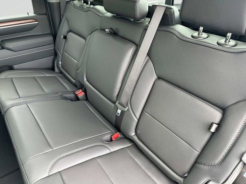 New 2025 GMC Sierra 2500 Denali w/ Technology Package image 16