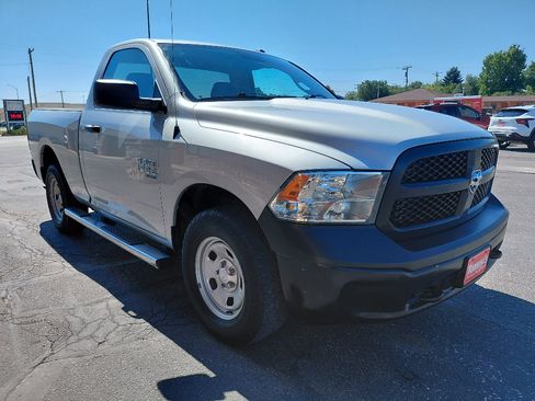 Used 2019 RAM 1500 Tradesman w/ Popular Equipment Group AWD/4WD image 4