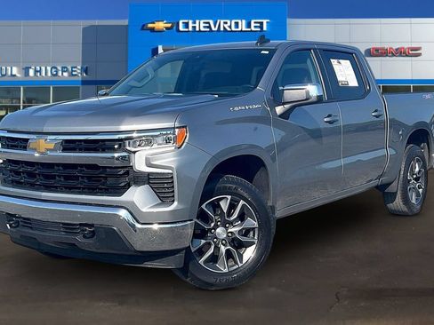 Used 2023 Chevrolet Silverado 1500 LT AWD/4WD image 3