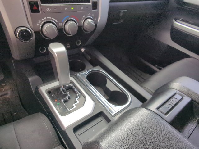 Used 2014 Toyota Tundra SR5 w/ SR5 Upgrade Package AWD/4WD image 26