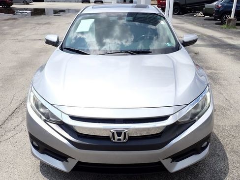 Used 2016 Honda Civic EX-L image 10