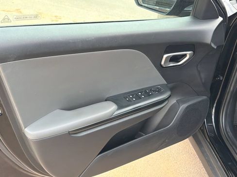 Used 2025 Kia K4 FWD image 10
