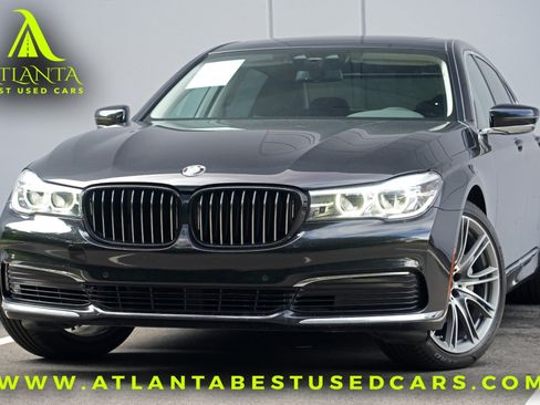 Used 2019 BMW 740i RWD image 1