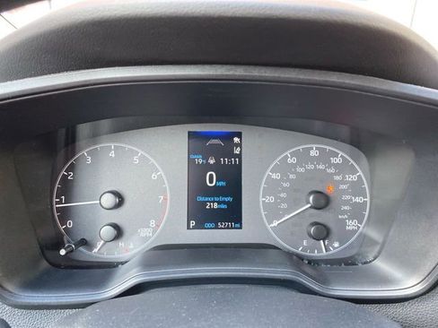 Used 2024 Toyota Corolla LE image 11