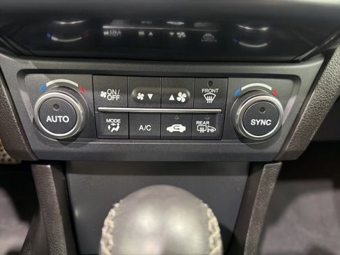 Certified 2020 Acura ILX w/ Premium & A-SPEC Package image 37