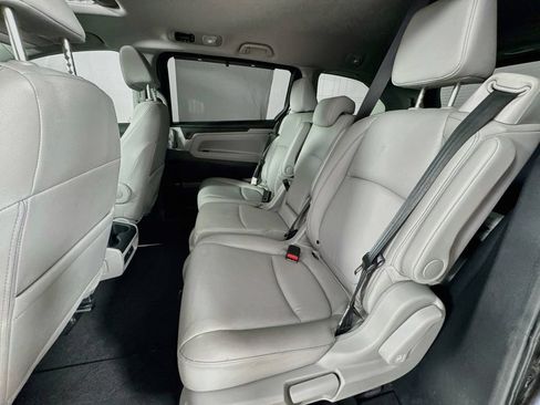 Used 2024 Honda Odyssey EX-L image 32