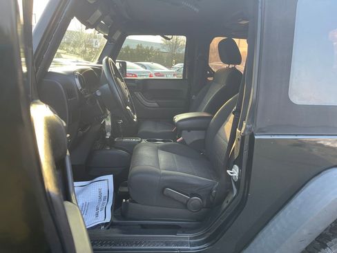 Used 2012 Jeep Wrangler Sport image 14
