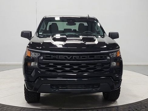 Used 2024 Chevrolet Silverado 1500 Custom Trail Boss w/ Realtree Special Edition AWD/4WD image 2