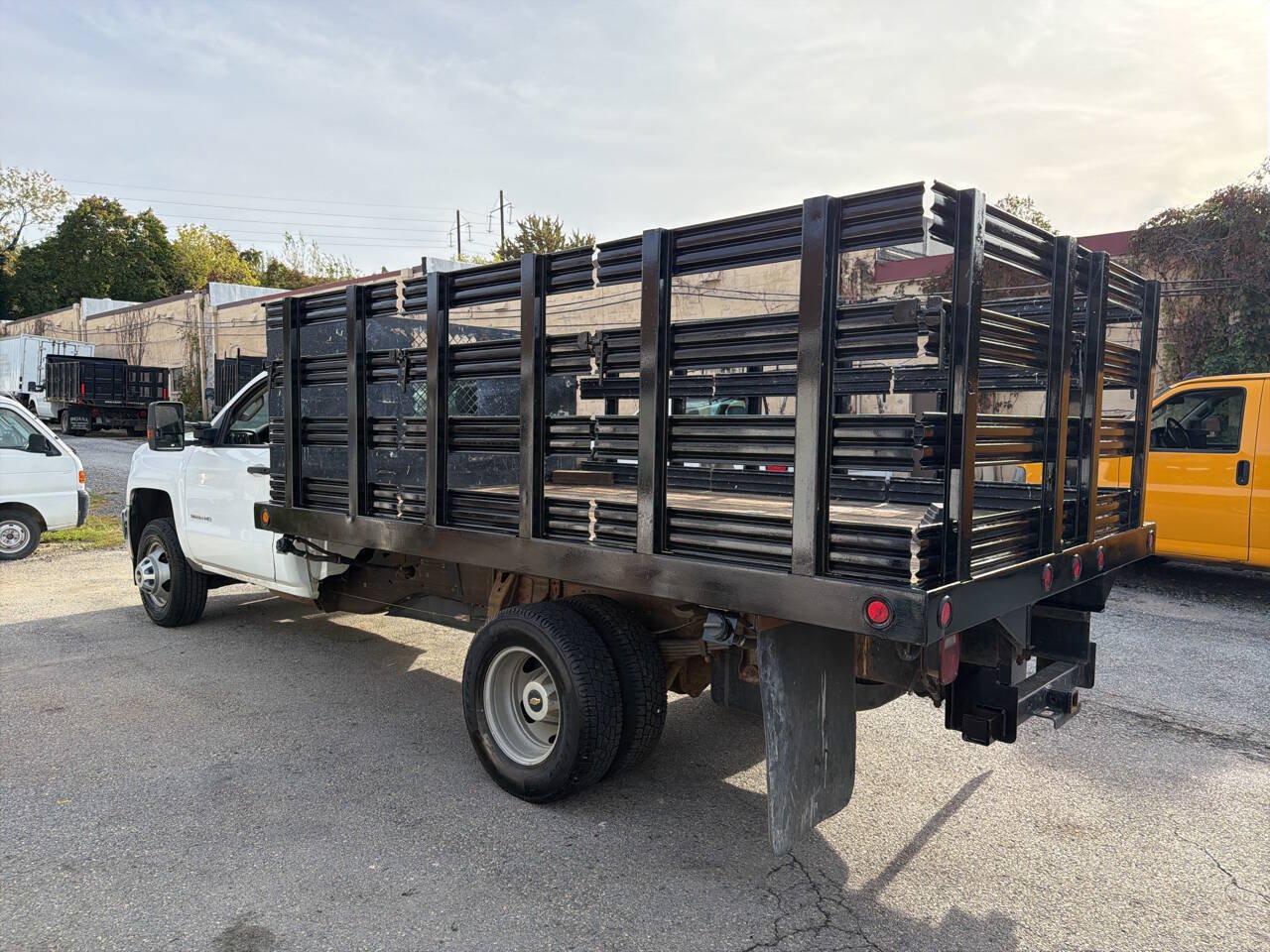 Used 2017 Chevrolet Silverado 3500 W/T w/ WT Convenience Package AWD/4WD image 8