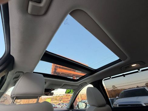 Used 2024 MAZDA CX-90 3.3 Turbo w/ Premium Package image 6