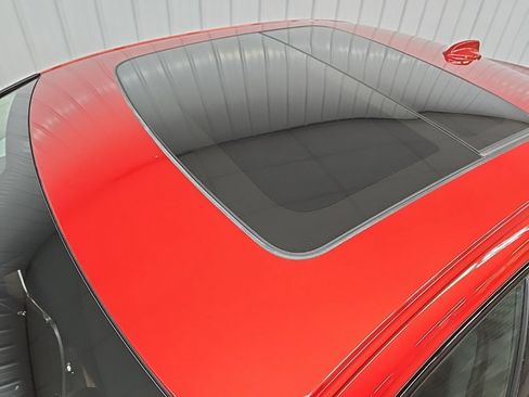 Used 2023 Volvo S60 B5 Ultimate image 11