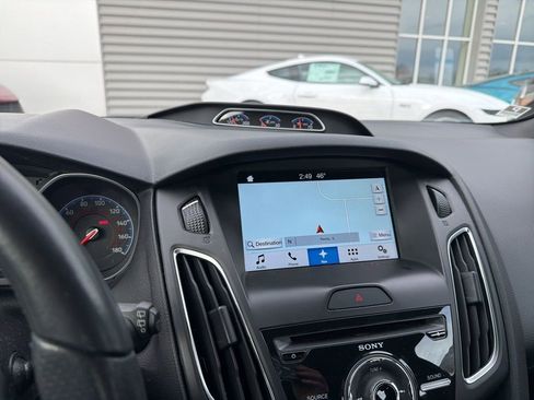 Used 2017 Ford Focus RS image 9