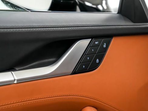 Certified 2024 Porsche 911 Turbo AWD/4WD image 18