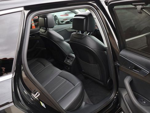 Used 2019 Audi A4 2.0T allroad Prestige w/ Prestige Package image 47