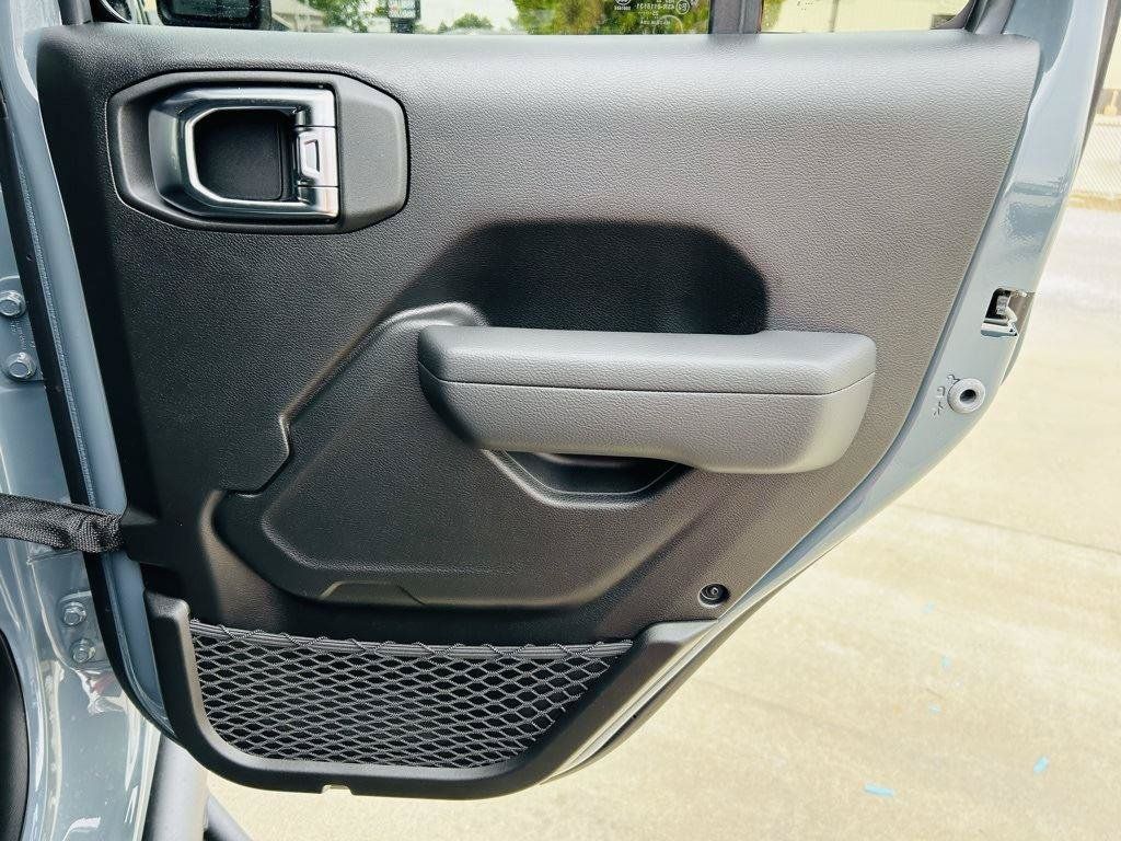 New 2025 Jeep Wrangler Unlimited Sport AWD/4WD image 30