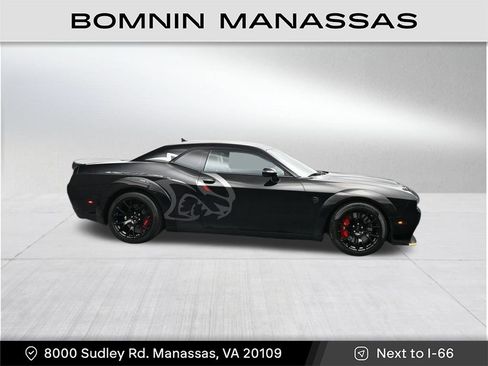 Used 2023 Dodge Challenger SRT Hellcat image 3