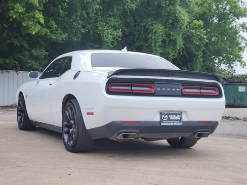 Used 2021 Dodge Challenger R/T Scat Pack RWD image 4