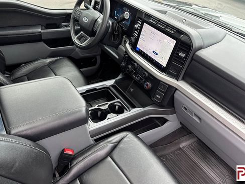 Used 2023 Ford F350 XLT w/ XLT Premium Package image 18