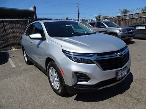 Certified 2022 Chevrolet Equinox LT FWD image 5
