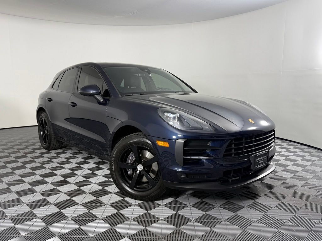 Certified 2021 Porsche Macan AWD/4WD image 6