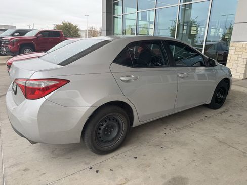 Used 2016 Toyota Corolla L image 7