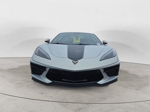 Used 2021 Chevrolet Corvette Stingray w/ Z51 Performance Package image 8