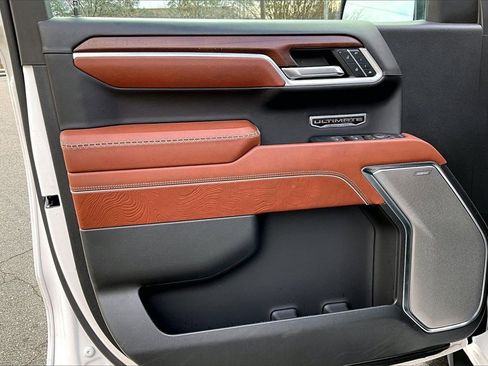 Used 2023 GMC Sierra 1500 Denali Ultimate image 27