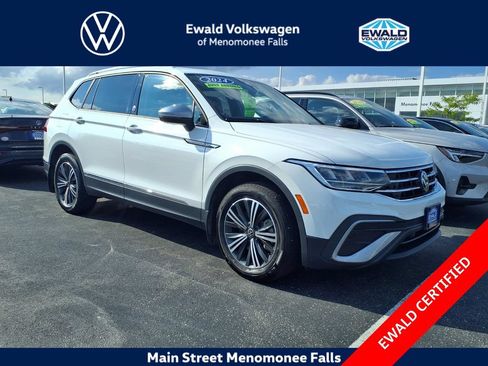 Used 2024 Volkswagen Tiguan Wolfsburg Edition AWD/4WD image 1