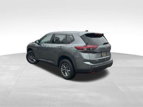Used 2026 Nissan Rogue SV AWD/4WD image 7