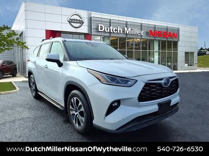 Used 2022 Toyota Highlander Bronze Edition