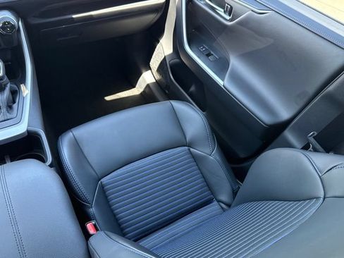 Used 2025 Toyota RAV4 XSE w/ Advanced Technology Package AWD/4WD image 25