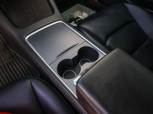 Used 2023 Tesla Model 3 Standard Range image 23