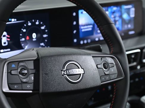 New 2026 Nissan Sentra SR w/ SR Premium Package image 12