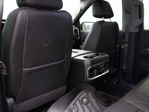 Used 2019 GMC Sierra 1500 SLT w/ SLT Convenience Package AWD/4WD image 16