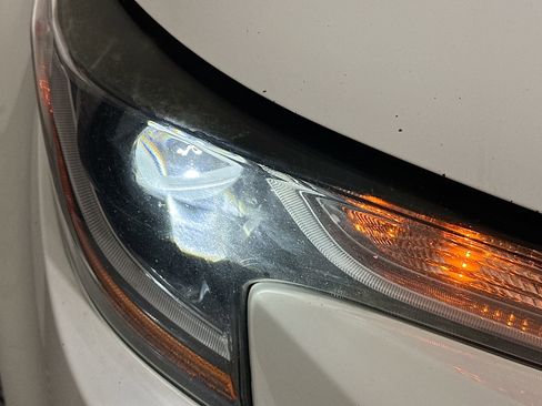 Used 2020 Toyota Corolla LE image 9