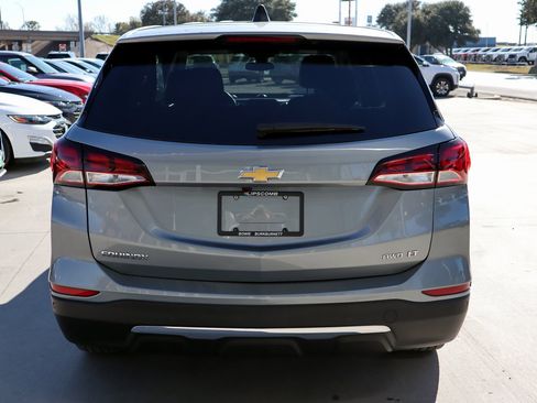 Used 2024 Chevrolet Equinox LT image 6