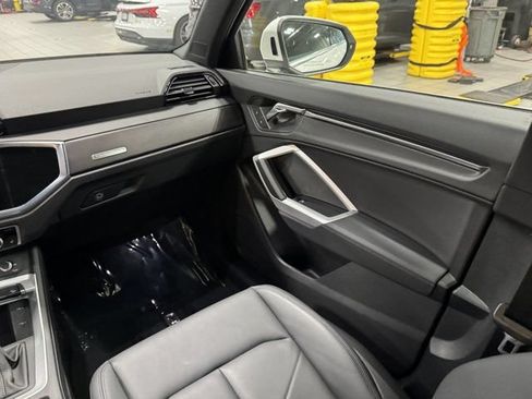 Certified 2023 Audi Q3 2.0T Premium w/ Convenience Package AWD/4WD image 16