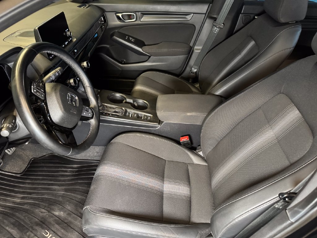 Used 2025 Honda Civic Sport image 20