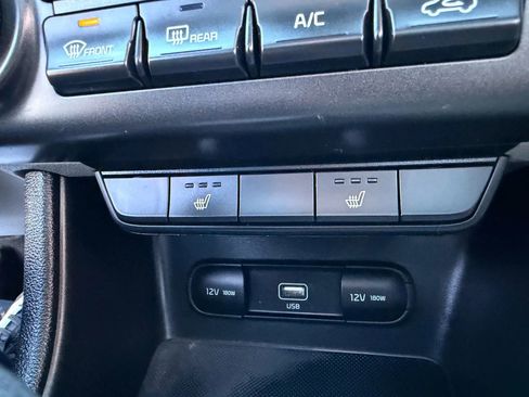 Used 2022 Kia Sportage Nightfall Edition image 39