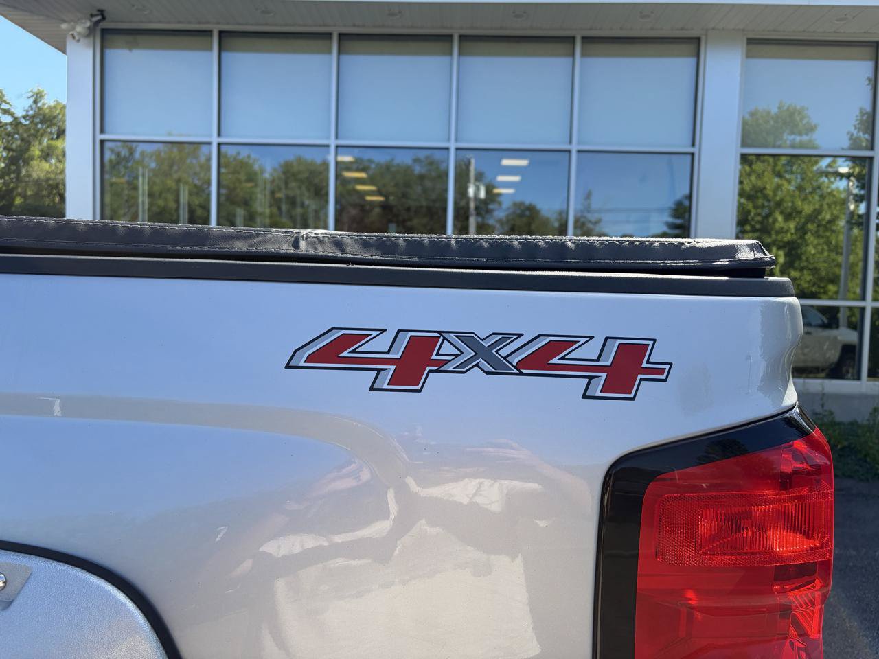 Used 2017 Chevrolet Silverado 2500 LT w/ All Star Edition AWD/4WD image 18