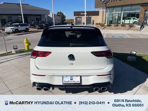 Used 2022 Volkswagen Golf R image 14