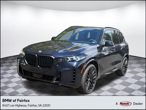 New 2026 BMW X5 xDrive40i w/ M Sport Package AWD/4WD image 1