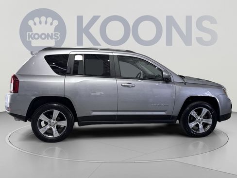 Used 2016 Jeep Compass High Altitude AWD/4WD image 12
