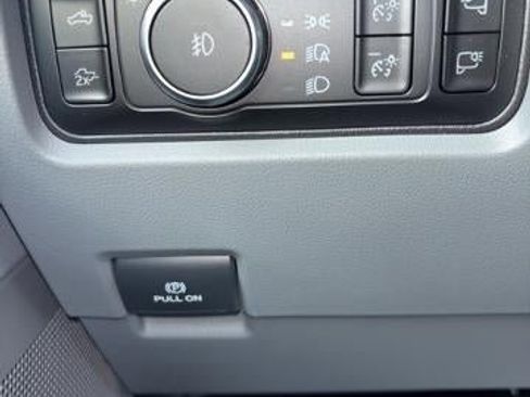 New 2026 Ford F250 XLT w/ XLT Premium Package image 10