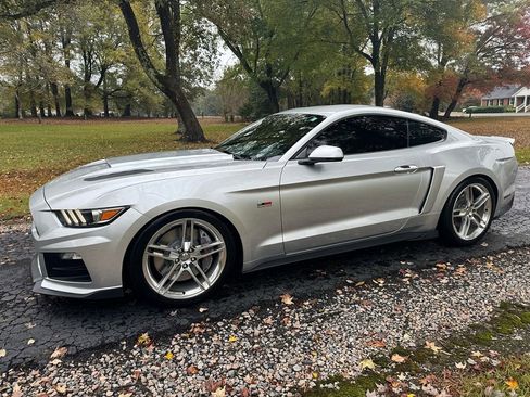 Used 2015 Ford Mustang GT Premium w/ GT Performance Package image 3