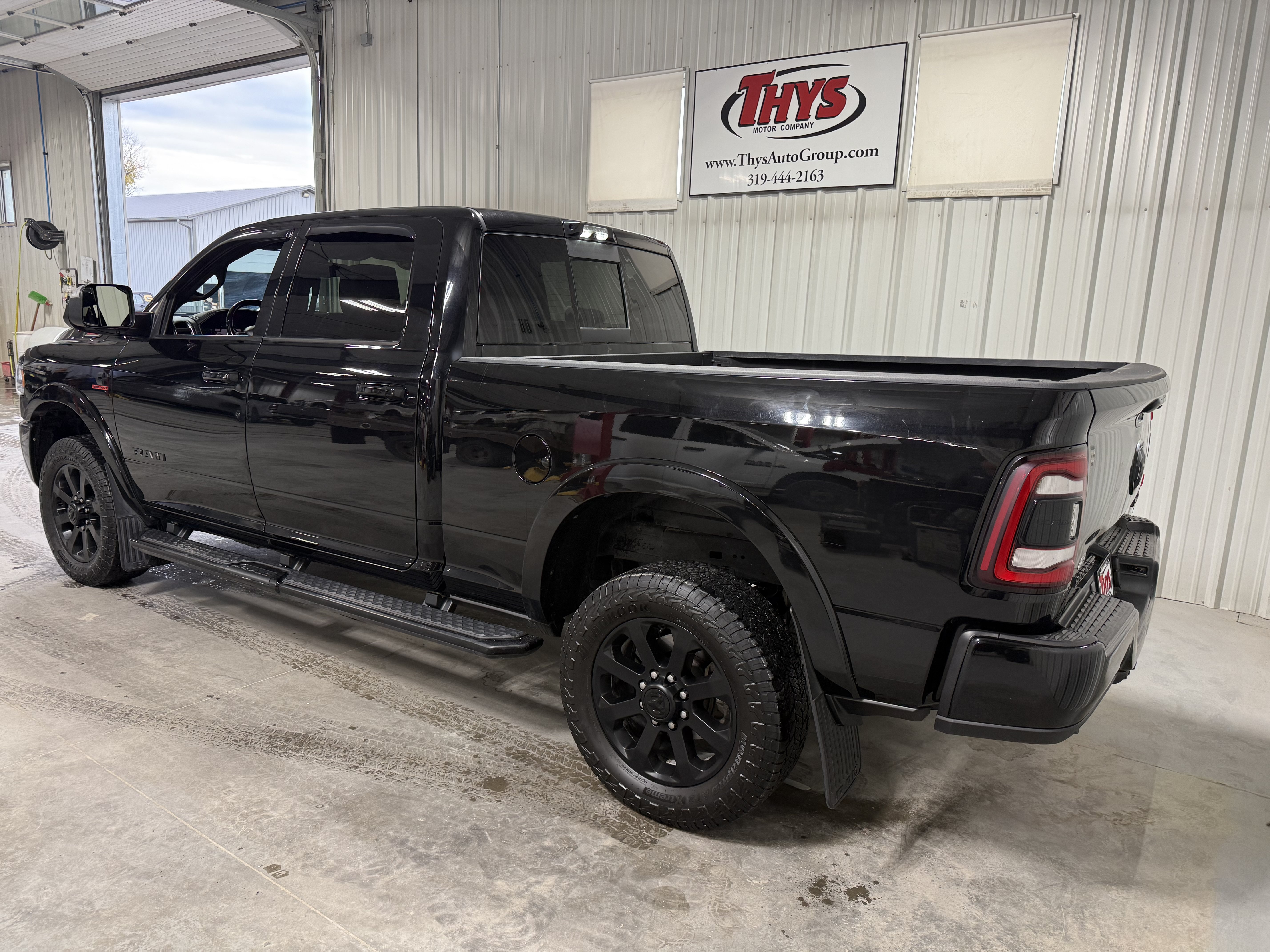 Used 2022 RAM 2500 Laramie w/ Night Edition AWD/4WD image 11